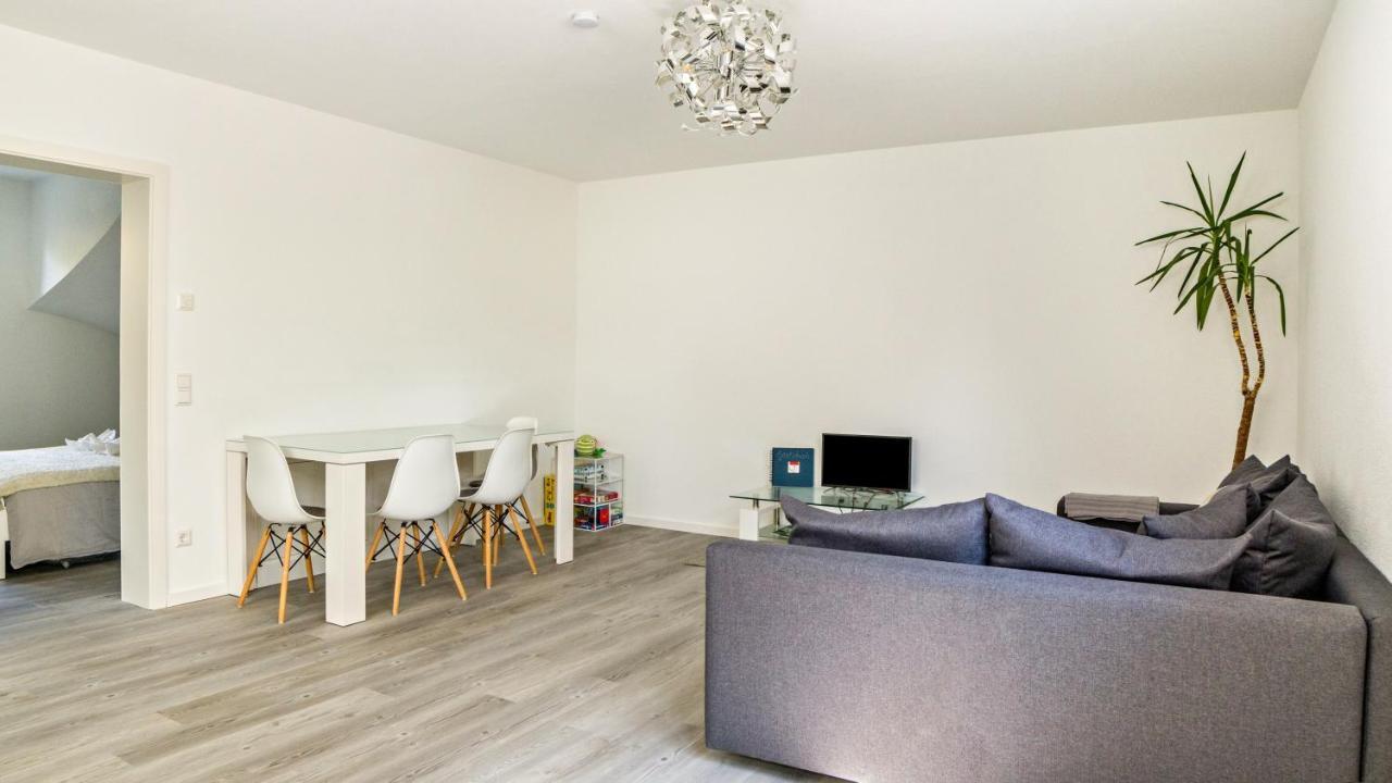 Schuttig Apartment Елзах Екстериор снимка
